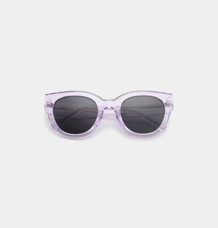 Lilly- Lavender