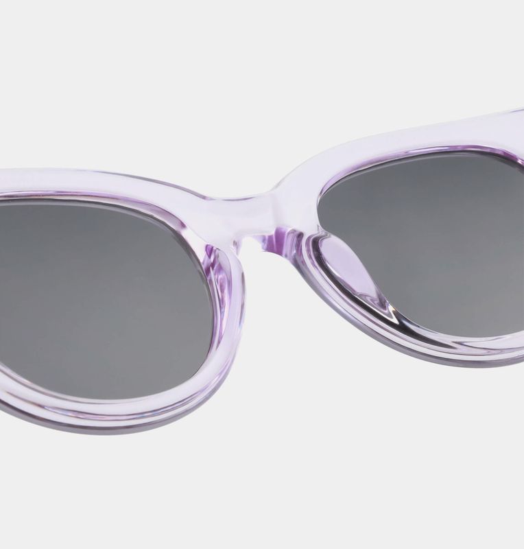 Lilly- Lavender